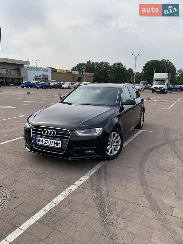 Универсал Audi A4 2012 в Житомире