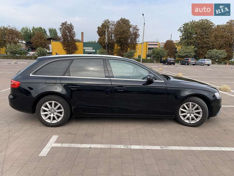 Универсал Audi A4 2012 в Житомире