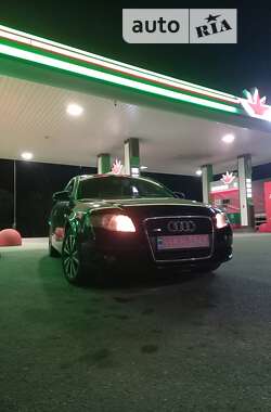 Седан Audi A4 2006 в Тростянці