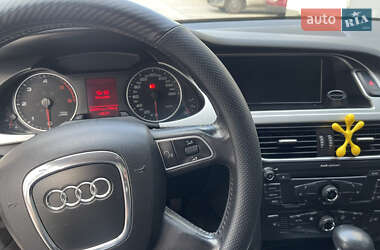 Седан Audi A4 2010 в 