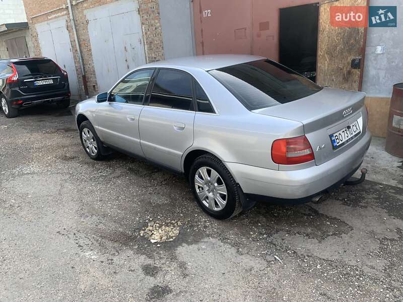 Седан Audi A4 1999 в Тернополе