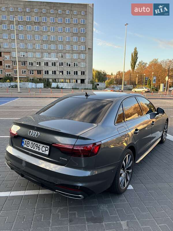 Седан Audi A4 2023 в Вінниці