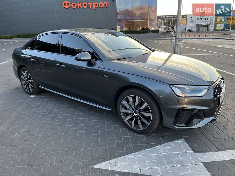 Седан Audi A4 2023 в Вінниці