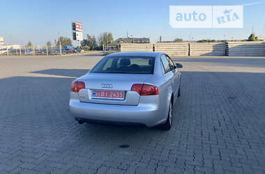 Седан Audi A4 2005 в Сарнах