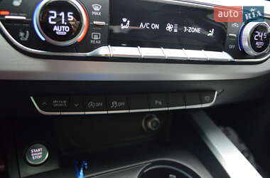 Седан Audi A4 2016 в 