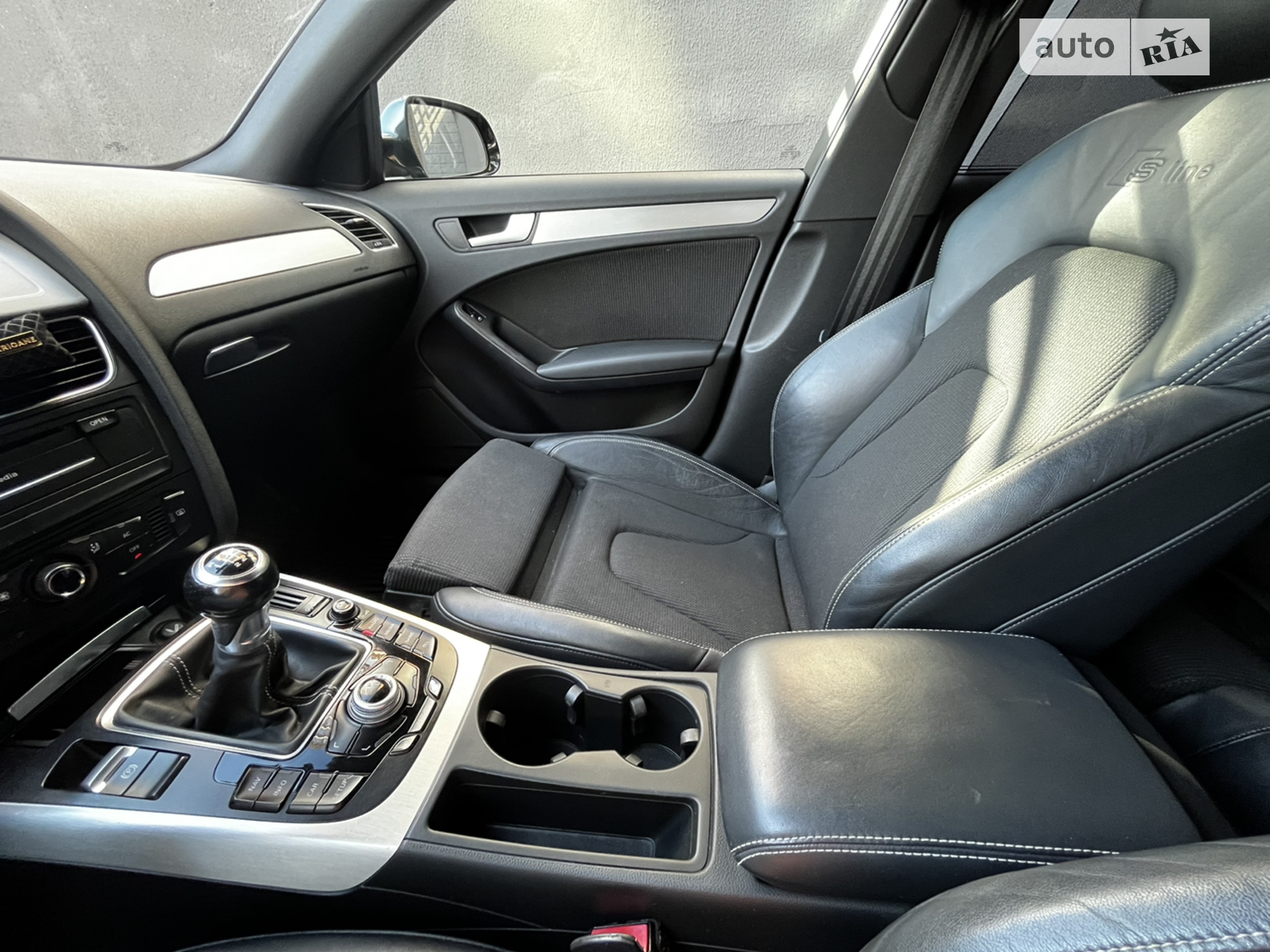 2010 Audi A4 - мініатюра 55