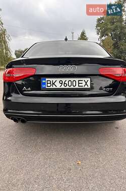 Седан Audi A4 2013 в Александрие