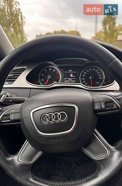Седан Audi A4 2013 в Александрие