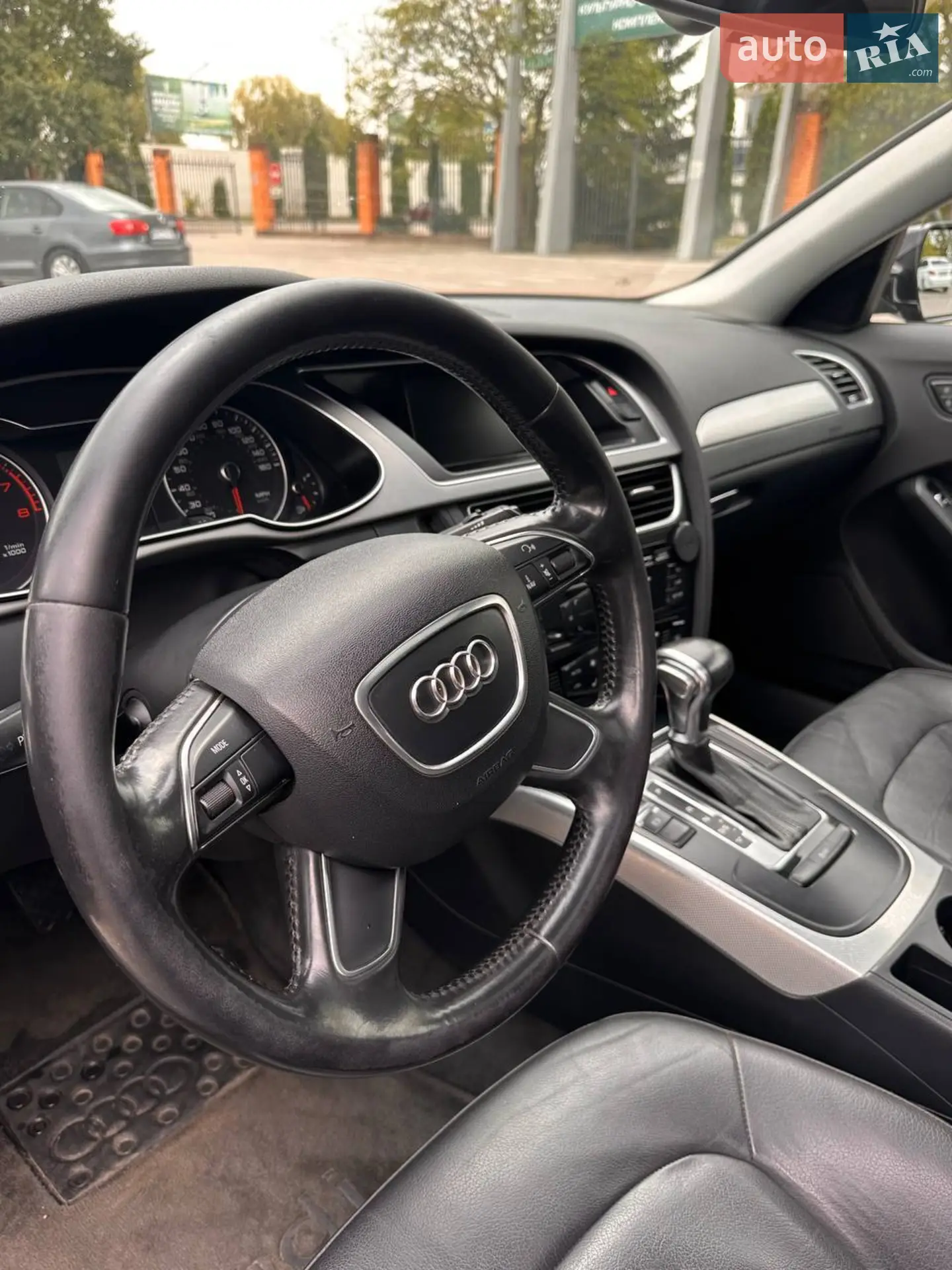 2013 Audi A4 - мініатюра 14