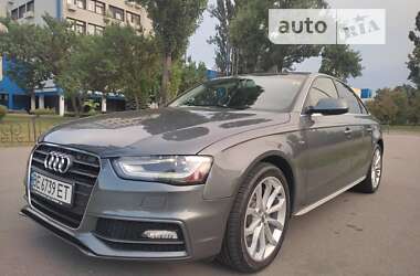 Седан Audi A4 2014 в Киеве