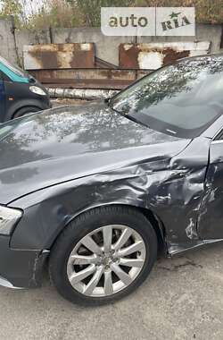 Седан Audi A4 2012 в Киеве