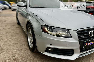 Седан Audi A4 2011 в Києві