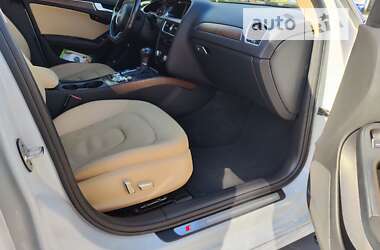 Седан Audi A4 2014 в Тернополі