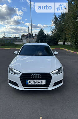 Универсал Audi A4 2018 в Мукачево