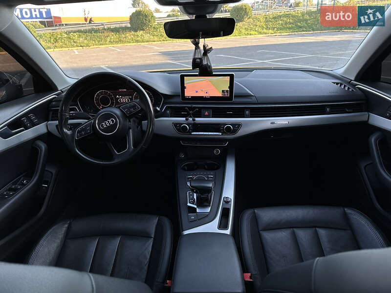 Седан Audi A4 2016 в Ужгороді