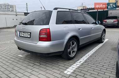 Універсал Audi A4 2000 в Чернігові