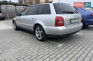 Універсал Audi A4 2000 в Чернігові