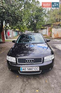 Седан Audi A4 2004 в Желтых Водах