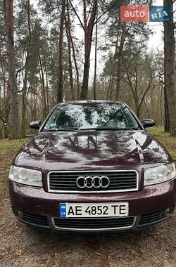 Седан Audi A4 2002 в Днепре