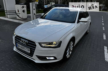 Седан Audi A4 2013 в Одессе