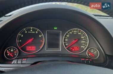 Седан Audi A4 2001 в Пустомытах