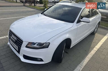 Седан Audi A4 2009 в Хмельницькому