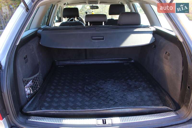 Универсал Audi A4 2002 в Демидовке