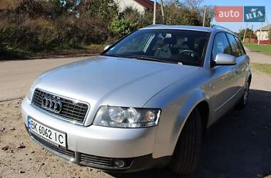 Универсал Audi A4 2002 в Демидовке