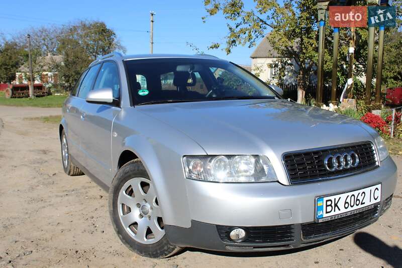 Универсал Audi A4 2002 в Демидовке