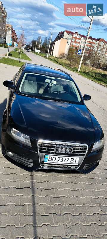 Універсал Audi A4 2010 в Чорткові