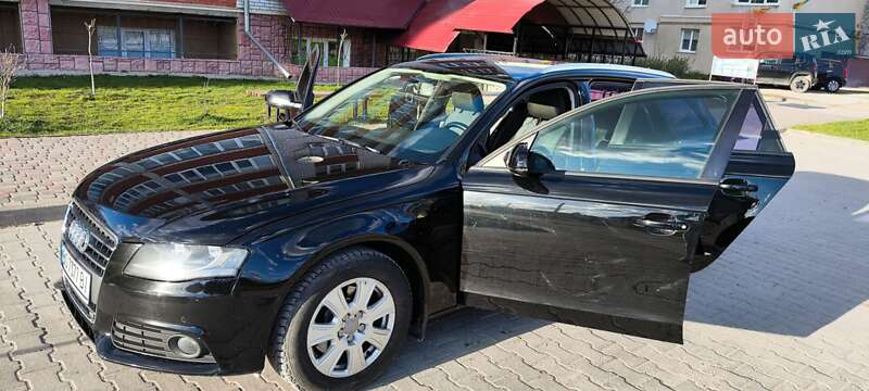 Універсал Audi A4 2010 в Чорткові