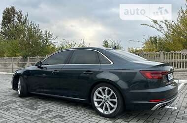 Седан Audi A4 2018 в Днепре