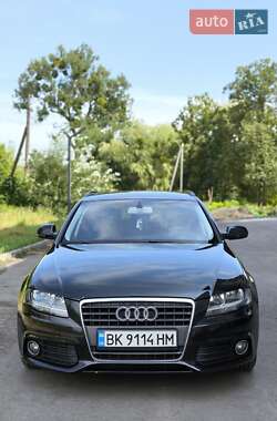 Универсал Audi A4 2011 в 