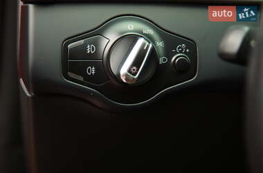 Седан Audi A4 2014 в 