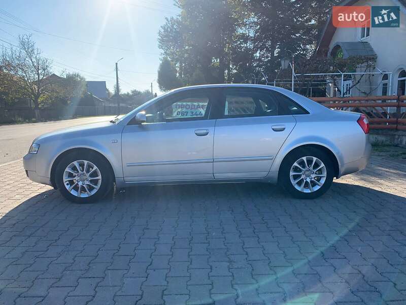 Седан Audi A4 2004 в Коломые