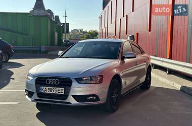 Седан Audi A4 2013 в Киеве