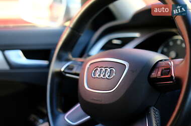 Седан Audi A4 2013 в Киеве