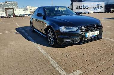 Седан Audi A4 2015 в Бучі