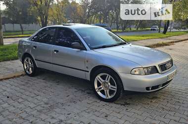 Седан Audi A4 1997 в Кам'янець-Подільському