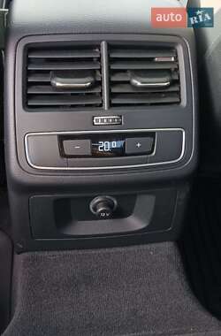 Седан Audi A4 2019 в 