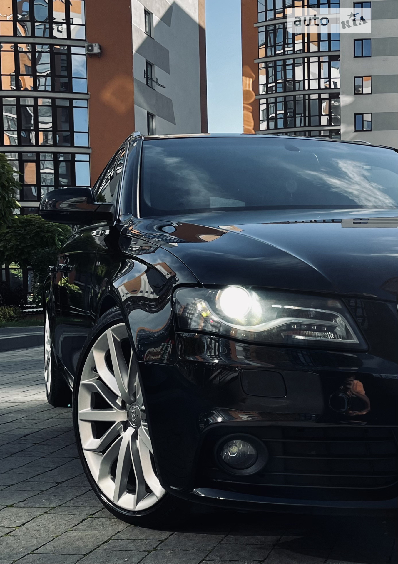 2010 Audi A4 - мініатюра 94