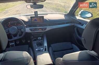 Седан Audi A4 2015 в Львові