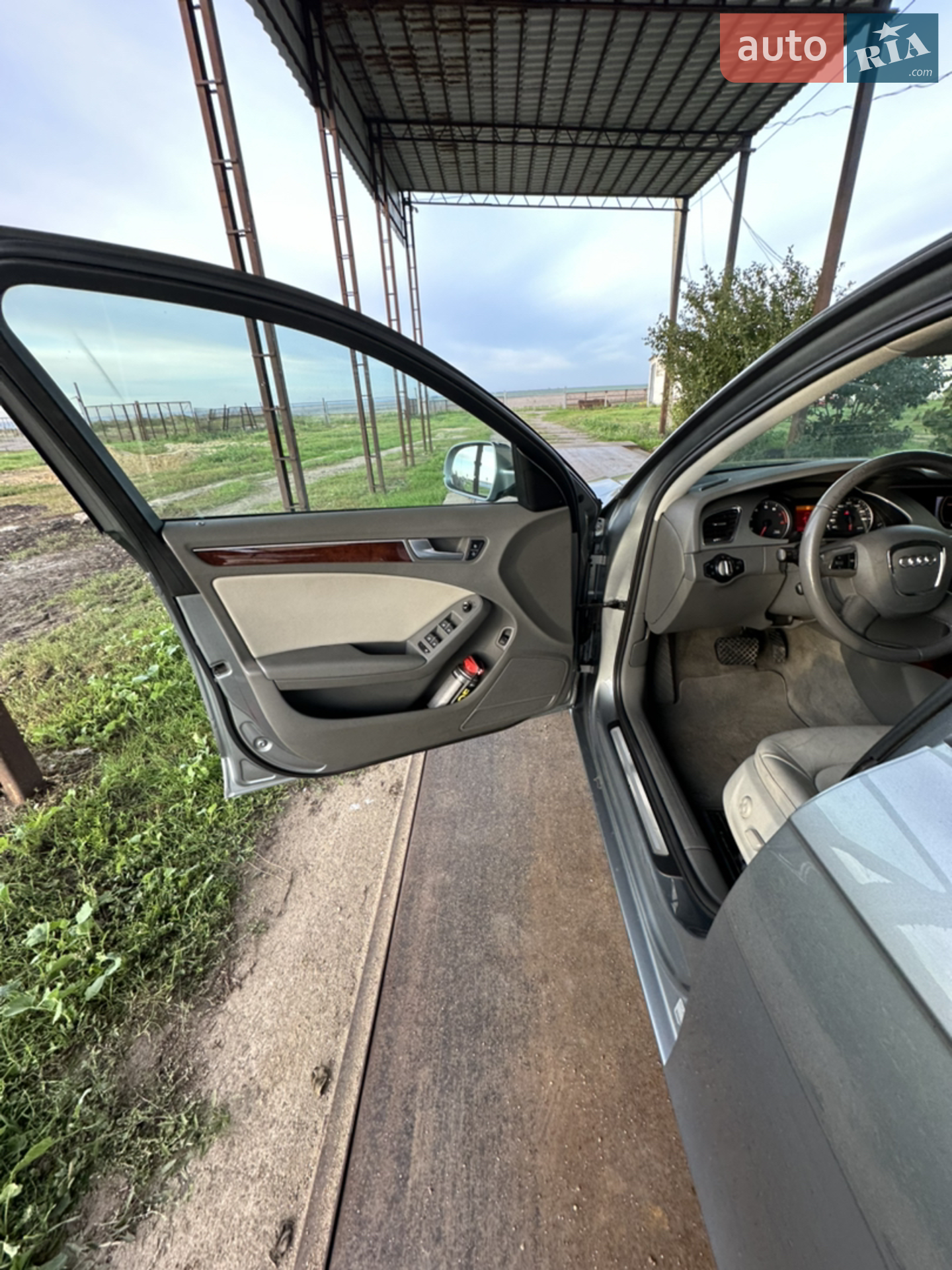 2011 Audi A4 - мініатюра 18