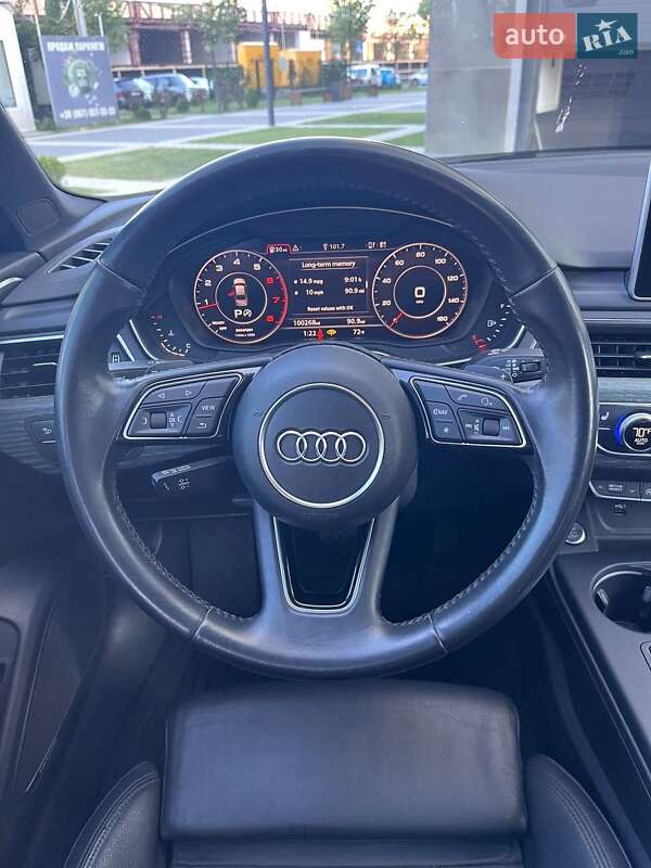 Седан Audi A4 2017 в Львове