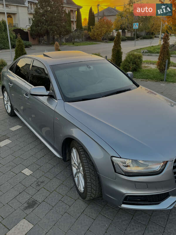 Седан Audi A4 2015 в Ужгороде