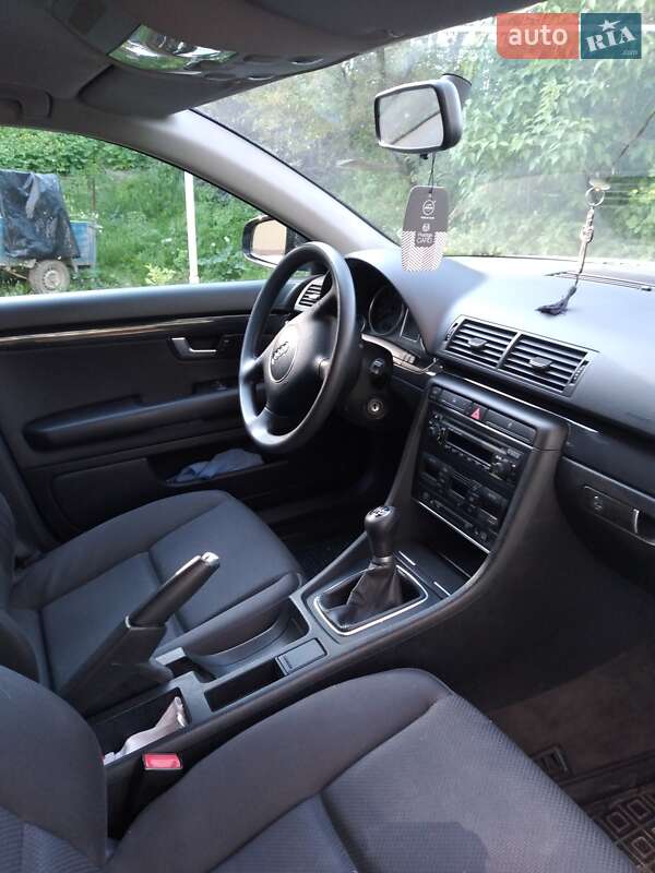 Универсал Audi A4 2002 в Крыжополе