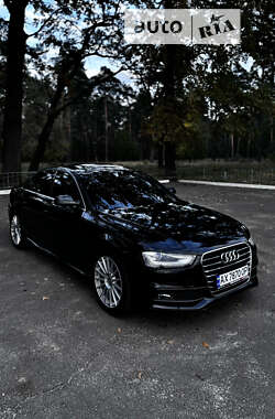 Седан Audi A4 2013 в Киеве