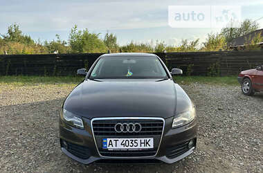 Седан Audi A4 2010 в Ивано-Франковске