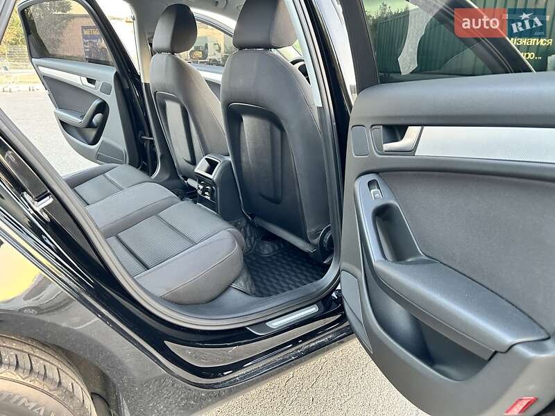 Седан Audi A4 2012 в Киеве фото 18 Седан Audi A4 2012 в Киеве