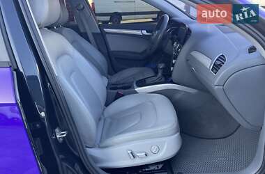 Седан Audi A4 2013 в Ровно